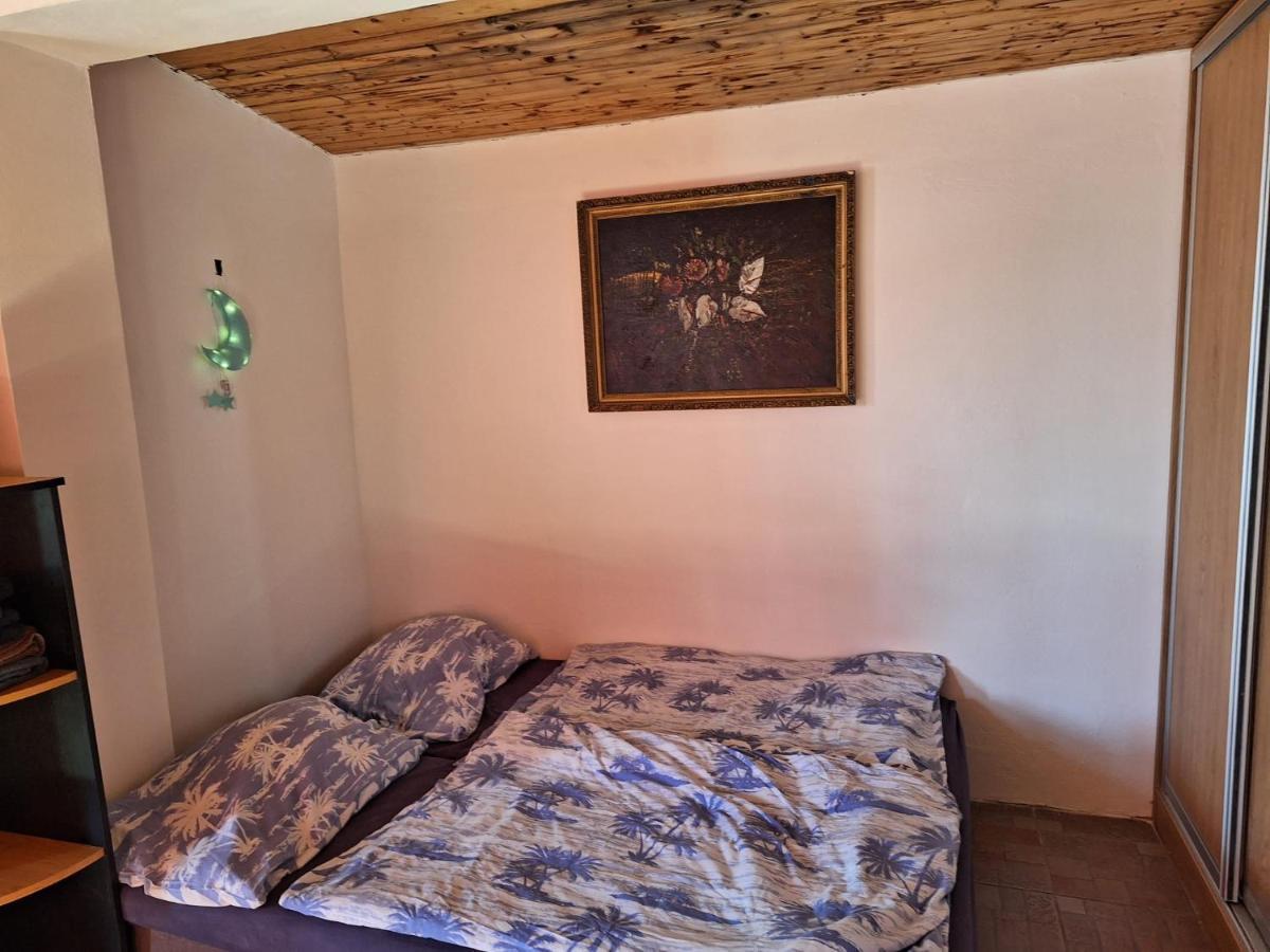 Sunset House Piestany Bungalow Banka Ngoại thất bức ảnh